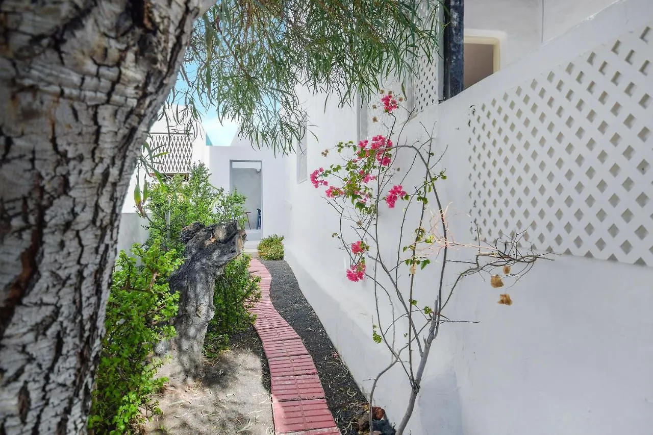 La Lujancita Villa Puerto del Carmen  0*, Puerto del Carmen (Lanzarote) Spain